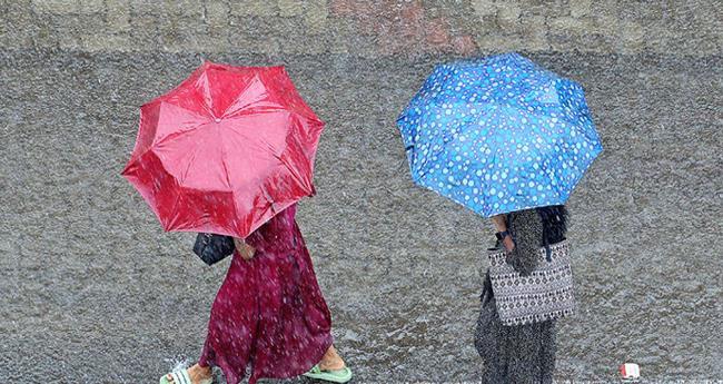  സംസ്ഥാനത്ത് ഒരാഴ്ചയായി തുടരുന്ന ശക്തമായ മഴക്ക് ശമനം; നാല് ജില്ലകളിൽ ഇന്ന് യെല്ലോ അലർട്ട്