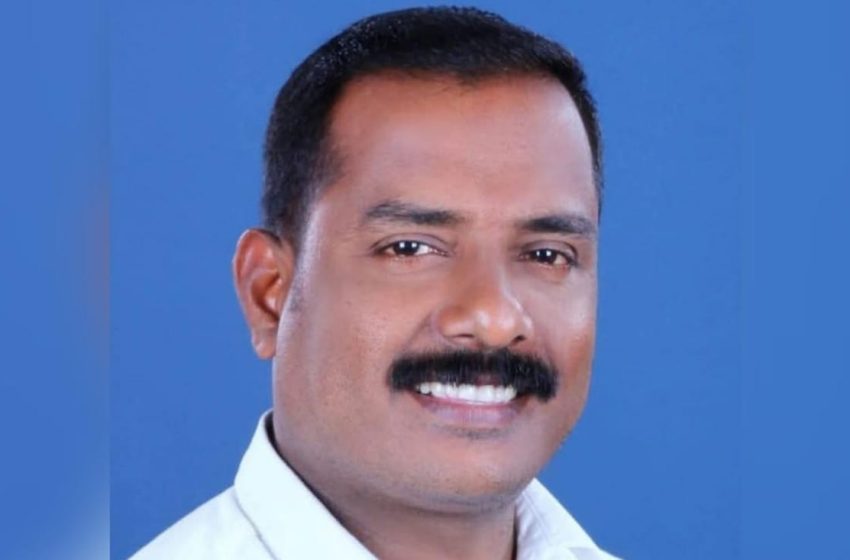  ബിജെപി കല്യാശ്ശേരി മണ്ഡലം പ്രസിഡന്റ് സി വി സുമേഷ് പാർട്ടിബന്ധം ഉപേക്ഷിച്ചു സിപിഎംമ്മിലേക്ക്
