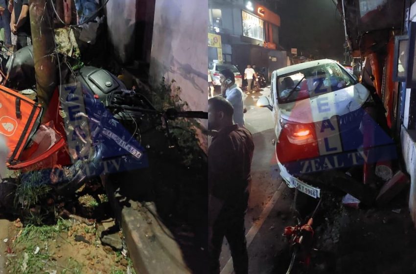  തലശ്ശേരിയിൽ നിയന്ത്രണം വിട്ട കാർ സി പി എം ബ്രാഞ്ച് ഓഫീസ് തകർത്തു; ബൈക്ക് യാത്രക്കാരന് ഗുരുതരം