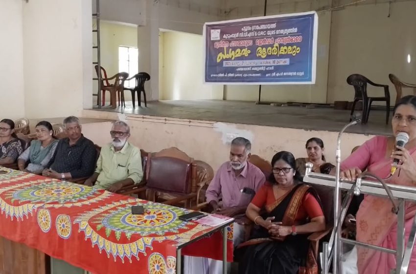  പട്ടുവം മുറിയാത്തോട് പഞ്ചായത്ത് കമ്യൂണിറ്റി ഹാളിൽ മെഡിക്കൽ ക്യാമ്പ് നടത്തി