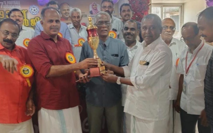  കോടിയേരി ബാലകൃഷ്ണൻ സ്മാരക സ്വർണ്ണക്കപ്പ് ടൂർണ്ണമെൻ്റ് കമ്മിറ്റി എരഞ്ഞോളിക്ക്