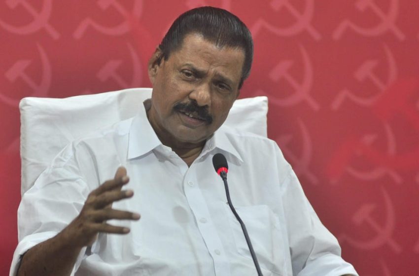  രാഹുൽ മാങ്കൂട്ടത്തിനെതിരായ സസ്പെൻഷൻ നടപടിക്കെതിരെ സിപിഎം സംസ്ഥാന സെക്രട്ടറി എം വി ഗോവിന്ദൻ