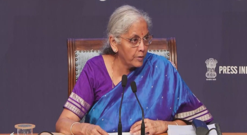  പുതിയ ഇരട്ട നികുതി ഘടനയ്ക്ക് ജിഎസ്ടി കൗൺസിൽ അംഗീകാരം നൽകി; ഔദ്യോഗിക പ്രഖ്യാപനം നടത്തി കേന്ദ്ര ധനമന്ത്രി നിർമ്മല സീതാരാമൻ