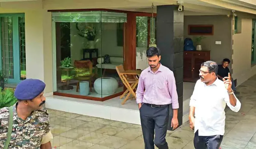  13 മണിക്കൂർ നീണ്ട പരിശോധന; നടൻ ദുൽഖർ സൽമാന്റെ വീട്ടിൽ ഇ ഡി റെയ്‌ഡ്‌ പൂർത്തിയായി