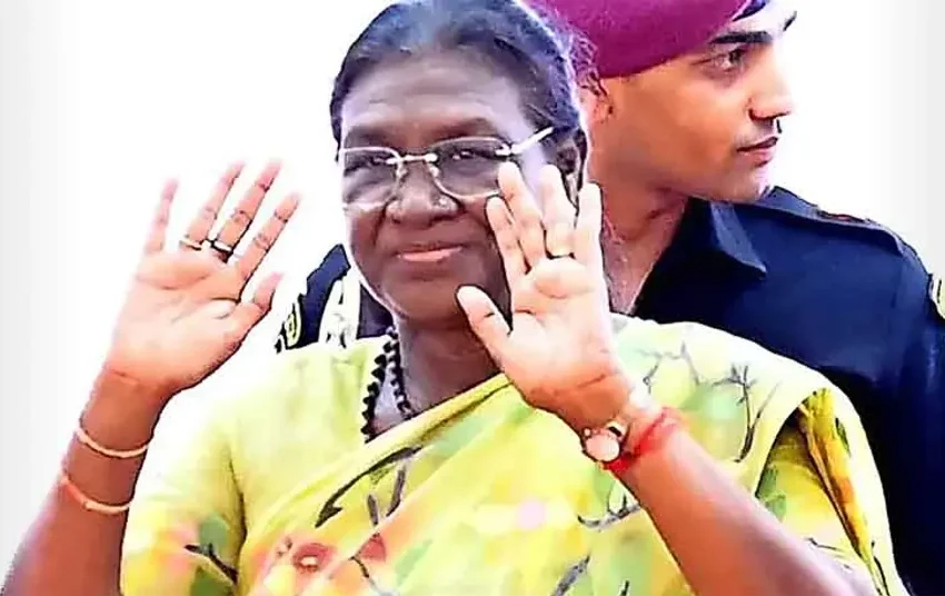  മാനവവികസന സൂചികകളിൽ കേരളം മറ്റ്‌ സംസ്ഥാനങ്ങൾക്ക്‌ മാതൃകയാണെന്ന്‌ രാഷ്‌ട്രപതി ദ്ര‍ൗപദി മുർമു