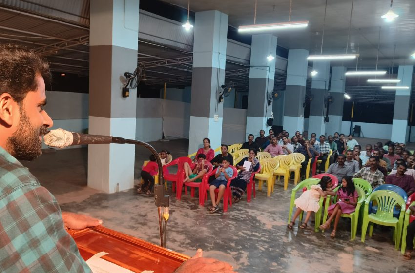  എന്റെ കേരളം അഭിമാന കേരളം  എന്ന വിഷയത്തെ മുൻനിർത്തി പ്രഭാഷണവും ഗാന സന്ധ്യയും നടത്തി
