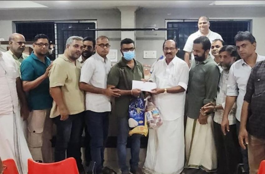  തീ പിടിച്ച വ്യാപാര സ്ഥാപനങ്ങളിലെ തൊഴിലാളികൾക്ക് കൈത്താങ്ങ്