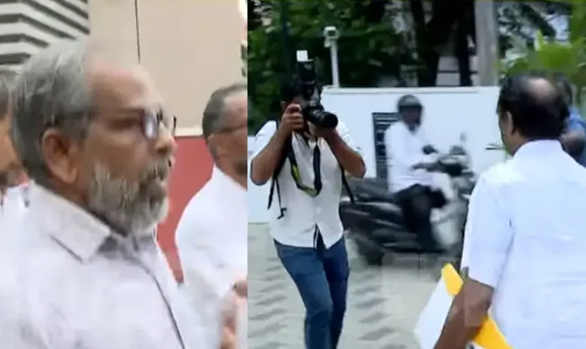  കോഴിക്കോട് കോർപറേഷൻ സീറ്റ് സിഎംപിക്ക് നൽകിയതിനെ തുടർന്ന്  കോൺഗ്രസ് മണ്ഡലം പ്രസിഡന്റ് ഉൾപ്പടെ 12 ഭാരവാഹികൾ രാജിക്കത്ത് നൽകി
