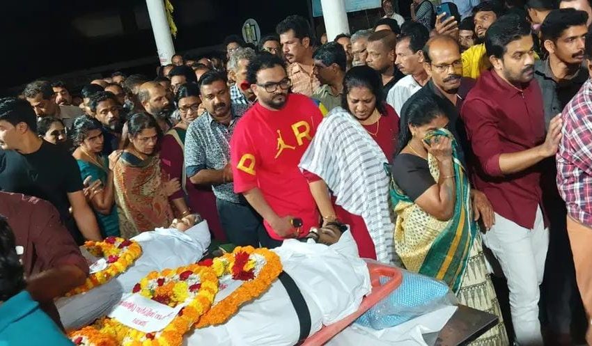  വിഷം കലക്കിയ പാൽ നൽകിയ ശേഷം‌ ആത്മഹത്യ; നടുക്കം വിട്ടുമാറാതെ നാട്