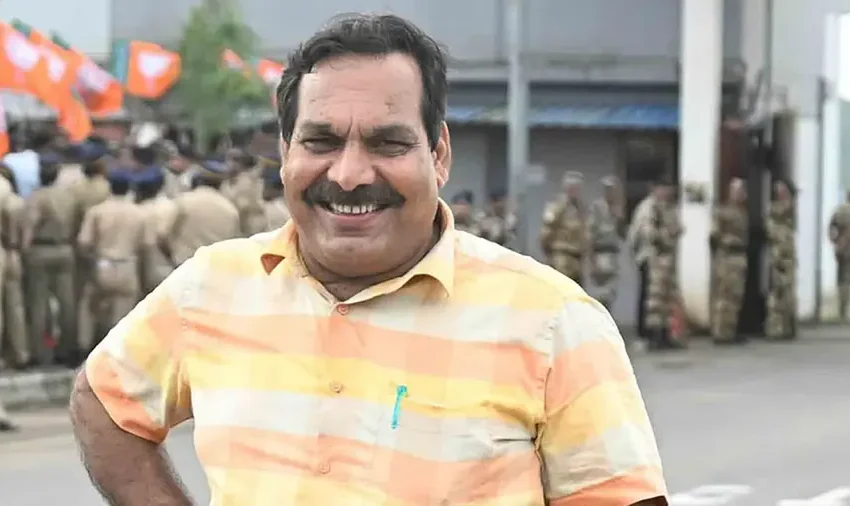  മദ്യപിച്ച് വാഹനമോടിച്ച് അപകടം ഉണ്ടാക്കിയ സംഭവത്തിൽ പൊലീസ് ഉദ്യോഗസ്ഥനെതിരെ കേസ്