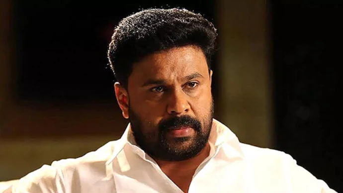  നടിയെ ആക്രമിച്ച കേസിൽ ദിലീപിൻ്റെ പാസ്പോർട്ട് തിരിച്ചു നൽകും