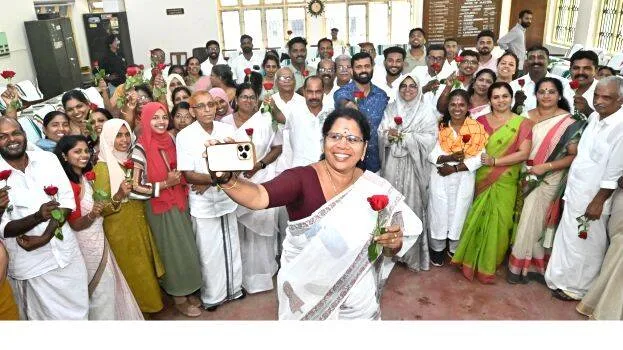  കണ്ണൂർ  കോർപറേഷനിൽ തിരഞ്ഞെടുക്കപ്പെട്ട കൗൺസിലർമാർ സത്യപ്രതിജ്ഞ ചെയ്തു