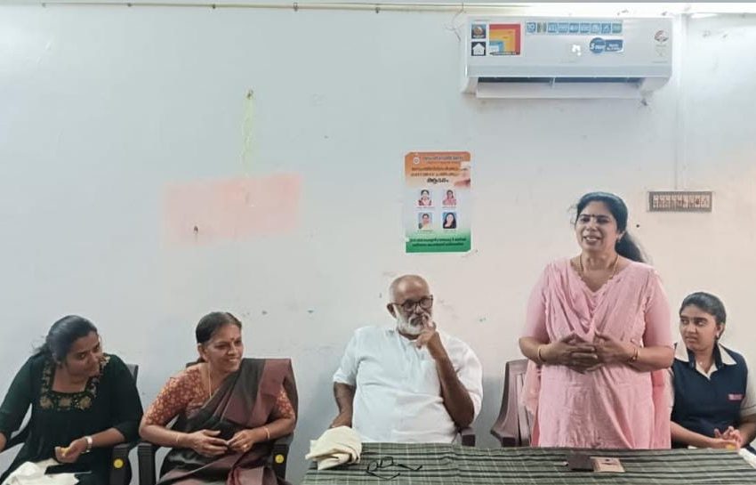  സ്കൂൾ കലോത്സവത്തിൽ ഉന്നത വിജയം നേടിയ വിദ്യാർത്ഥികളെയും അനുമോദിച്ചു