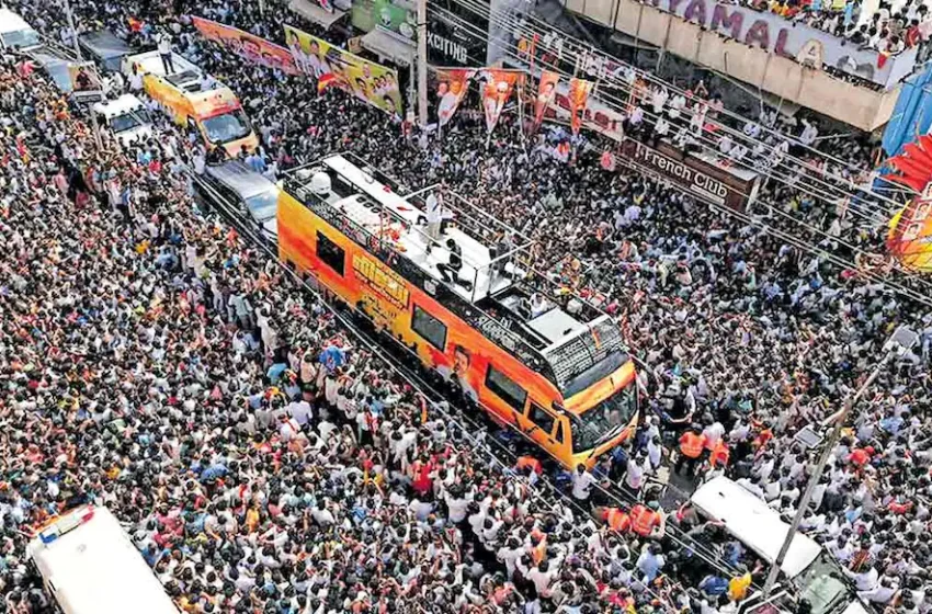  തമിഴ്നാട് കരൂർ ദുരന്തത്തിൽ ടിവികെ അധ്യക്ഷൻ വിജയ്‍യ്ക്ക് സിബിഐ സമൻസ്
