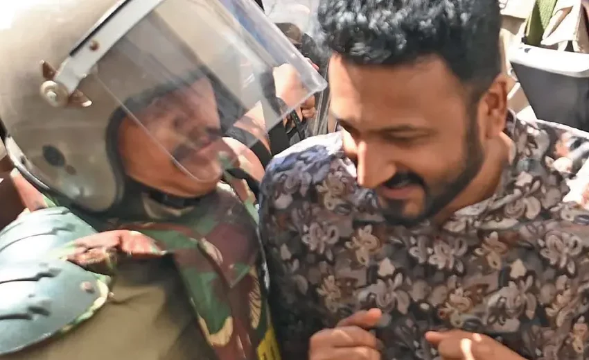  രാഹുൽ മാങ്കൂട്ടത്തിൽ എംഎൽഎ പ്രതിയായ ആദ്യ ബലാത്സംഗ കേസ് ഇന്ന് ഹൈക്കോടതി വീണ്ടും പരിഗണിക്കും