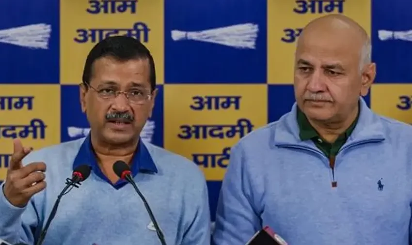  മദ്യനയ അഴിമതി കേസിൽ ഡൽഹി മുൻ മുഖ്യമന്ത്രി അരവിന്ദ് കെജ്‍രിവാളിനെയും ഉപമുഖ്യമന്ത്രി മനീഷ് സിസോദിയെയും കുറ്റവിമുക്തരാക്കി