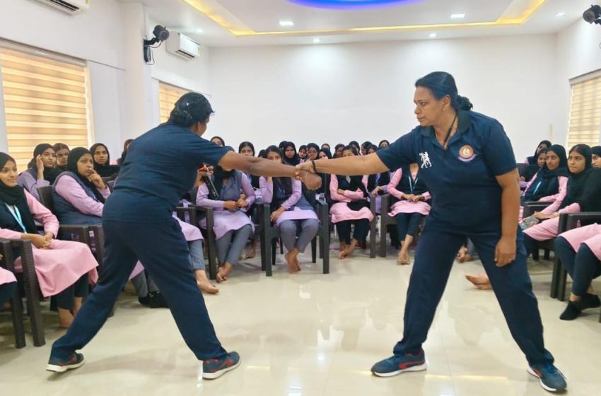  സ്വയം പ്രതിരോധ പരിശീലനവും ബോധവത്കരണവും