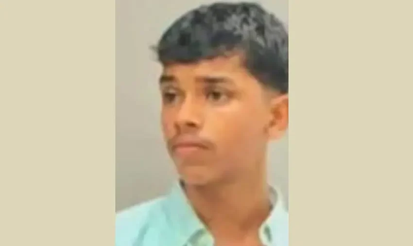 കാഞ്ഞങ്ങാട് കബഡി ടൂർണമെന്റിന് തോരണം കെട്ടുമ്പോൾ സംസ്ഥാന സ്കൂൾ കബഡി താരം കുഴഞ്ഞുവീണു മരിച്ചു