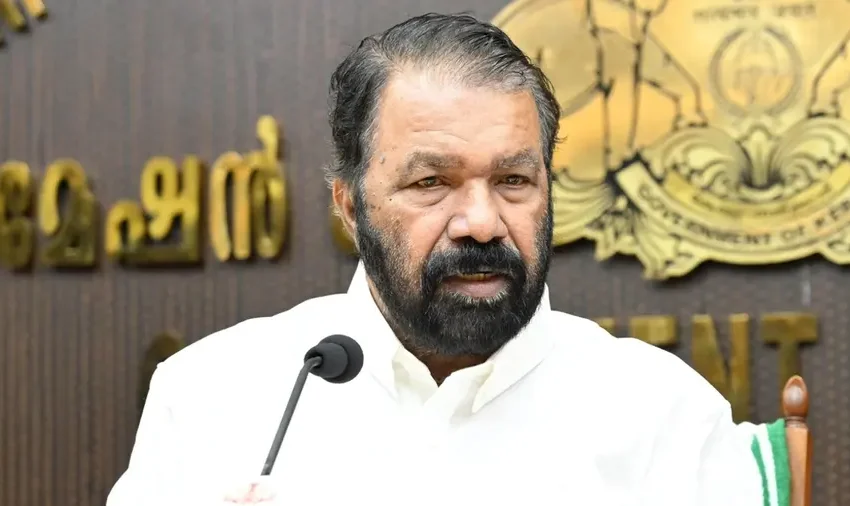  സംസ്ഥാനത്തെ എസ്.എസ്.എൽ.സി, ഹയർസെക്കൻഡറി പരീക്ഷകൾ എഴുതുന്ന എല്ലാ കുഞ്ഞുങ്ങൾക്കും വിജയാശംസകൾ നേർന്ന് മന്ത്രി വി ശിവൻകുട്ടി