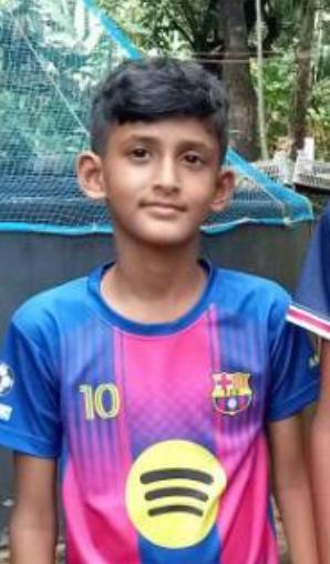  അഴീക്കോട് പടക്കം പൊട്ടിത്തെറിച്ച് ഒൻപതു വയസ്സുകാരൻ മരിച്ചു