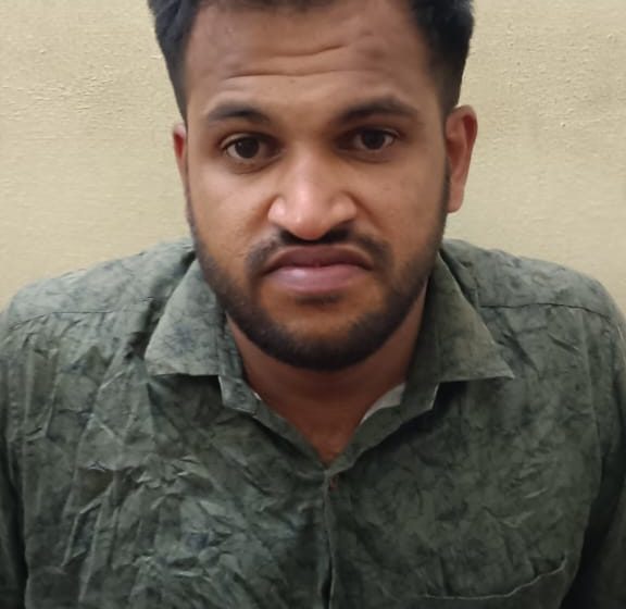  തളിപ്പറമ്പില്‍ വന്‍ എം.ഡി.എം.എ വേട്ട, 88.1820 ഗ്രാം എം.ഡി.എം.എ സഹിതം യുവാവ് അറസ്റ്റില്‍.