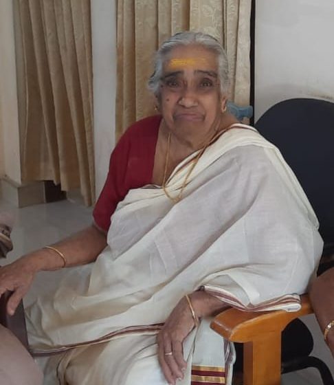  തളിപ്പറമ്പ് തൃച്ചംബരത്തെ തളിയിൽ വീട്ടിൽ രുഗ്‌മിണി അമ്മ (87) നിര്യാതയായി