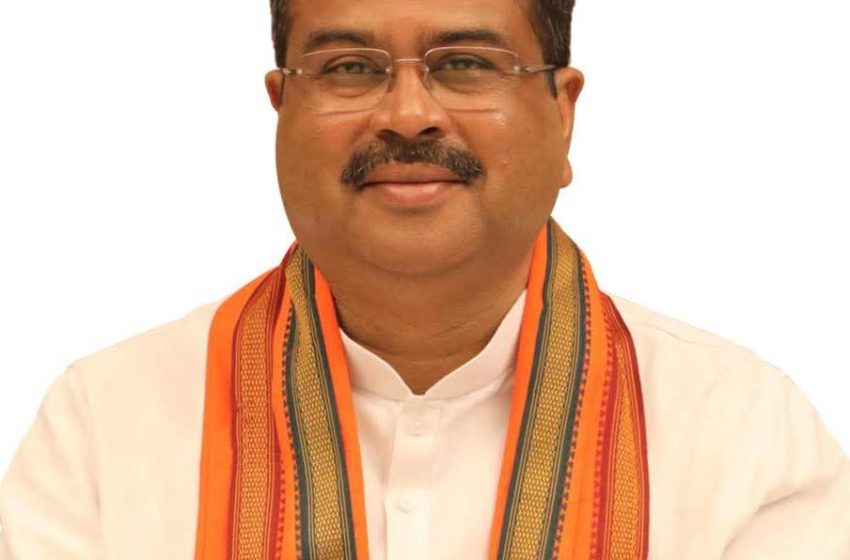  കേന്ദ്ര വിദ്യാഭ്യാസ മന്ത്രി ധർമേന്ദ്ര പ്രധാൻ രാജിവെച്ചു