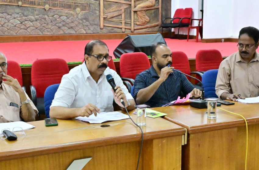  കണ്ണൂര്‍ വിമാനത്താവളത്തിലെ പ്രവേശനഫീസ് ഒഴിവാക്കണം