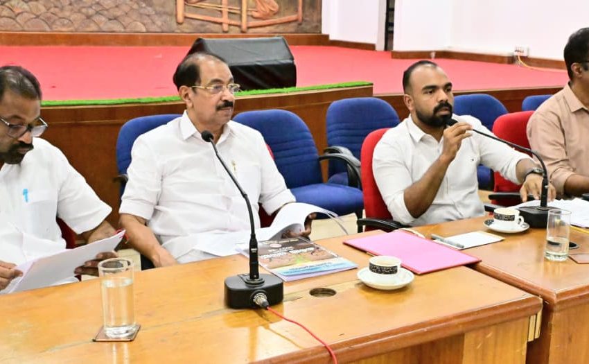  ജില്ലാ വികസന സമിതി യോഗം: ജല്‍ജീവന്‍ മിഷന്‍ പദ്ധതികള്‍ വേഗത്തിലാക്കണമെന്ന് മന്ത്രി സണ്ണി ജോസഫ്