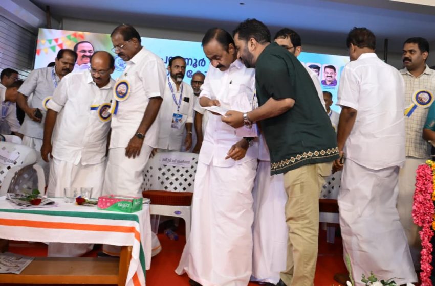  തളിപ്പറമ്പ് പട്ടണത്തിൽ അഗ്‌നിക്ക് ഇരയായ വ്യാപാരികൾക്കുള്ള സർക്കാർ നഷ്ടപരിഹാരം നൽകണം
